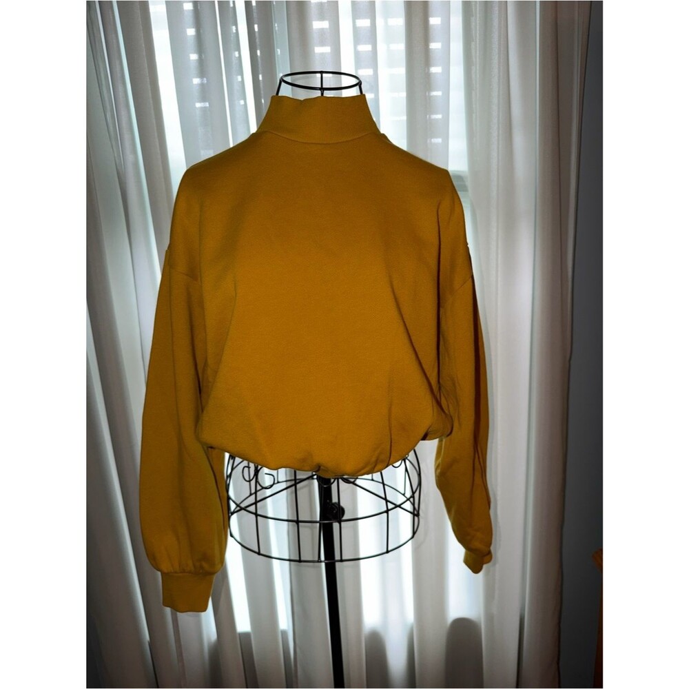 Forever-21 Women's Yellow Sweatshirt